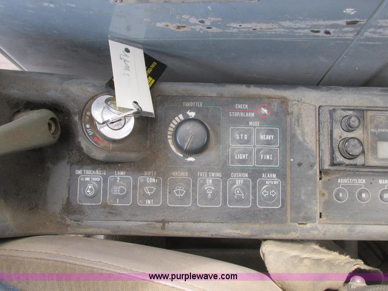 image for item A8681 1995 Case 9030B excavator