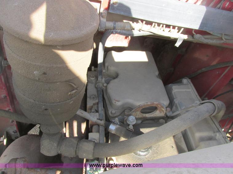 image for item A8682 1990 International 1840 dump truck