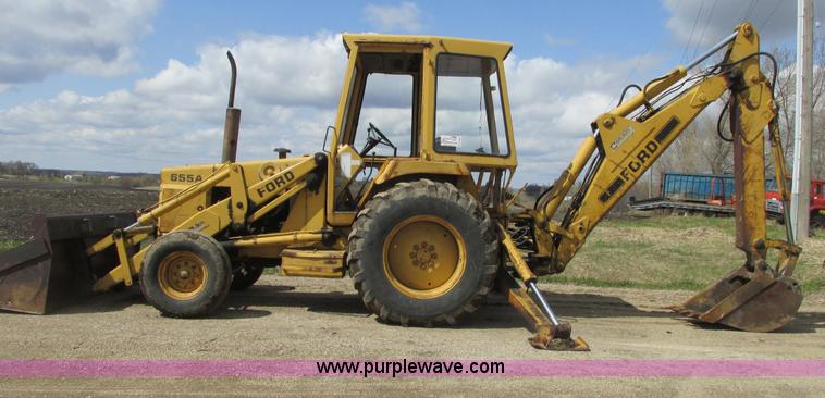 image for item A8685 1985 Ford 655A backhoe