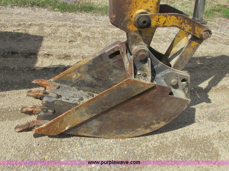 image for item A8685 1985 Ford 655A backhoe