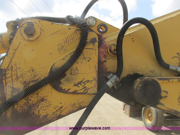 image for item A8685 1985 Ford 655A backhoe