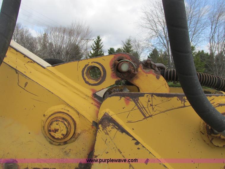 image for item A8685 1985 Ford 655A backhoe