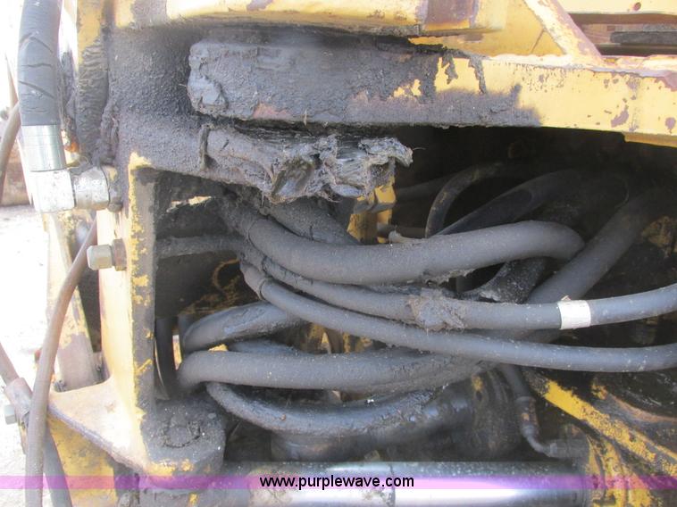 image for item A8685 1985 Ford 655A backhoe