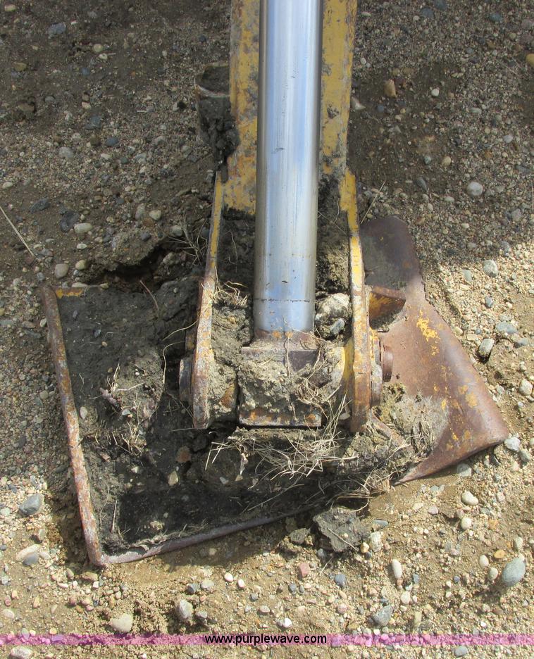 image for item A8685 1985 Ford 655A backhoe