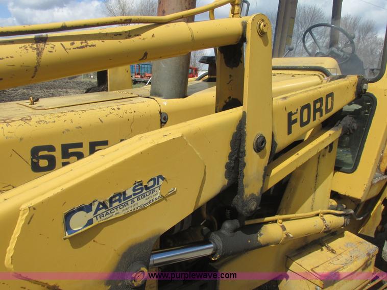 image for item A8685 1985 Ford 655A backhoe