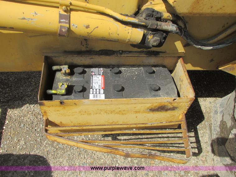 image for item A8685 1985 Ford 655A backhoe