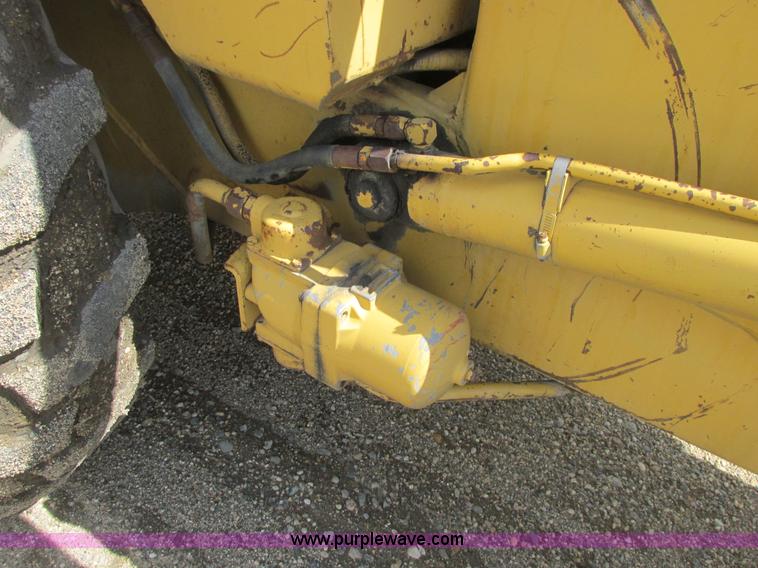 image for item A8685 1985 Ford 655A backhoe