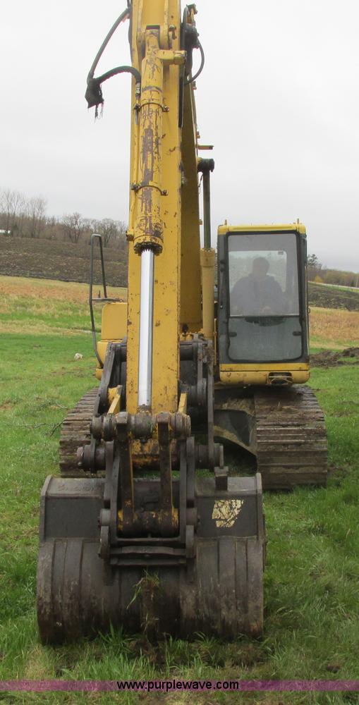 image for item A8687 1999 Komatsu PC150LC-6K excavator
