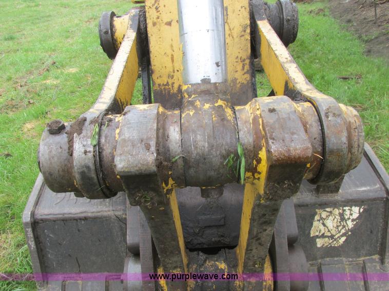 image for item A8687 1999 Komatsu PC150LC-6K excavator