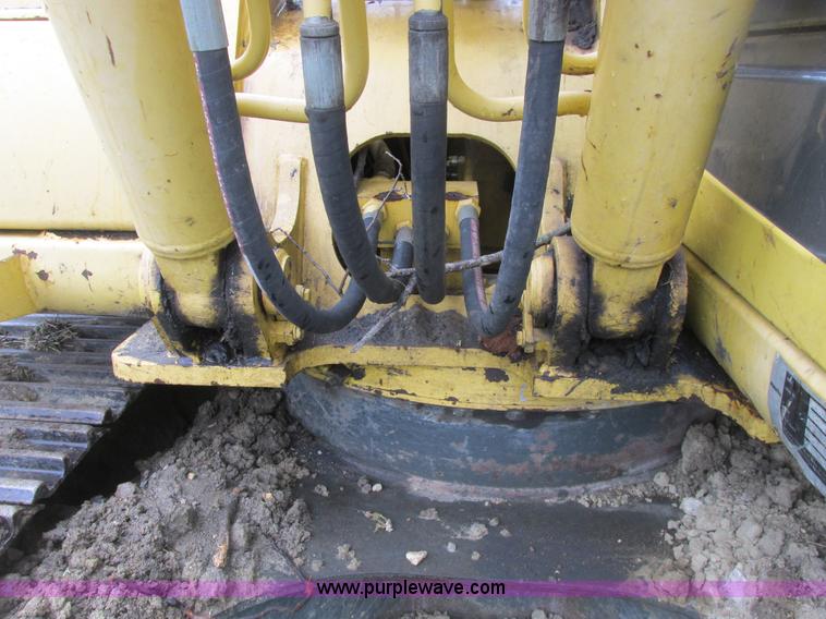 image for item A8687 1999 Komatsu PC150LC-6K excavator