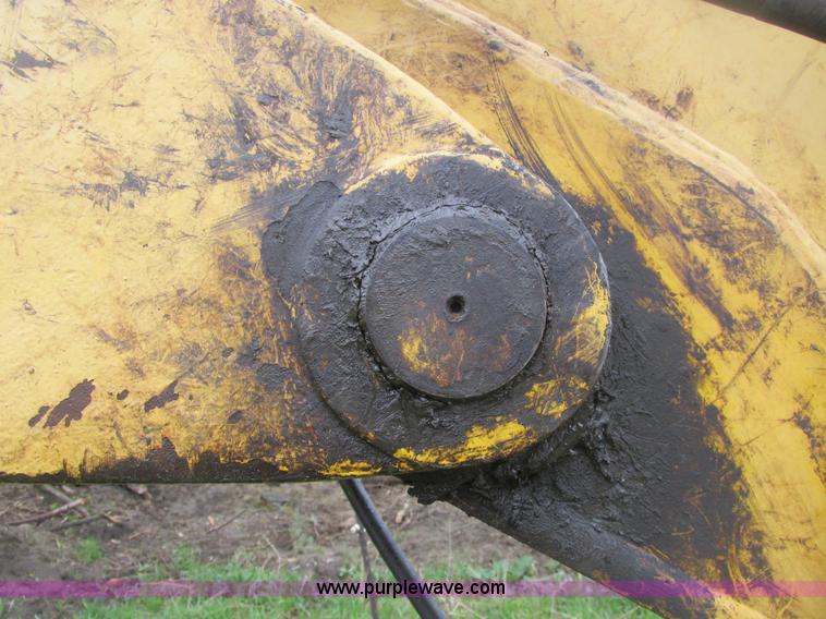 image for item A8687 1999 Komatsu PC150LC-6K excavator