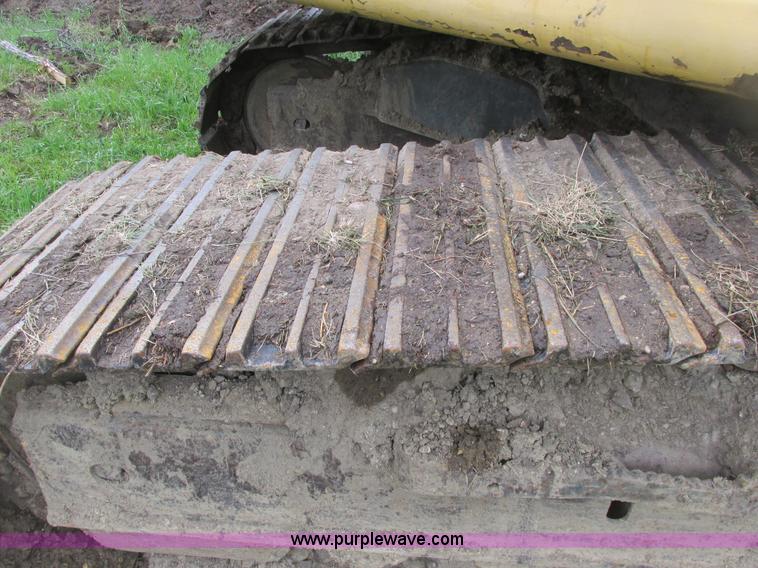 image for item A8687 1999 Komatsu PC150LC-6K excavator