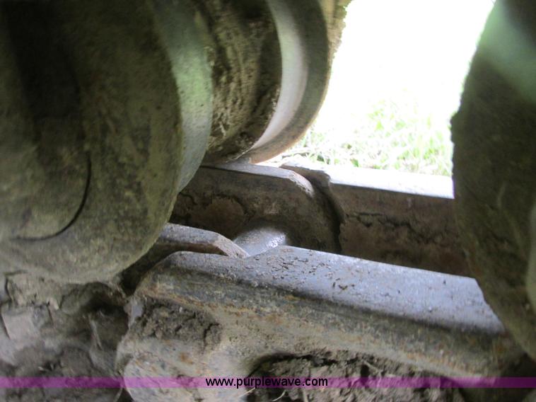 image for item A8687 1999 Komatsu PC150LC-6K excavator