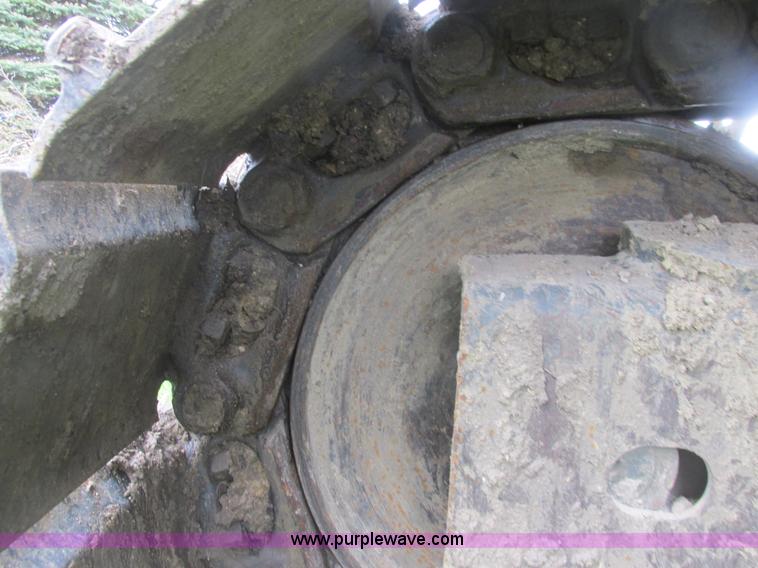 image for item A8687 1999 Komatsu PC150LC-6K excavator