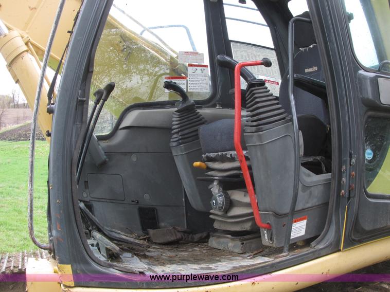 image for item A8687 1999 Komatsu PC150LC-6K excavator