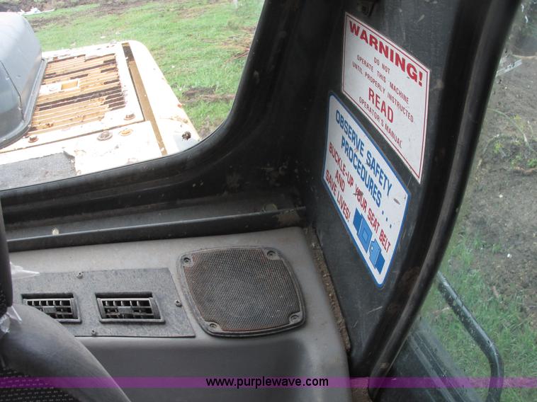 image for item A8687 1999 Komatsu PC150LC-6K excavator