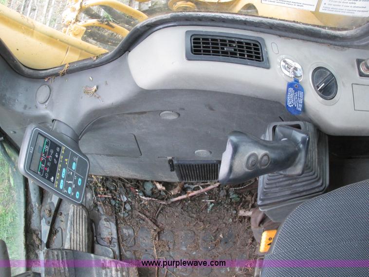 image for item A8687 1999 Komatsu PC150LC-6K excavator