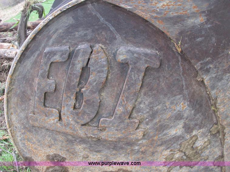 image for item A8687 1999 Komatsu PC150LC-6K excavator