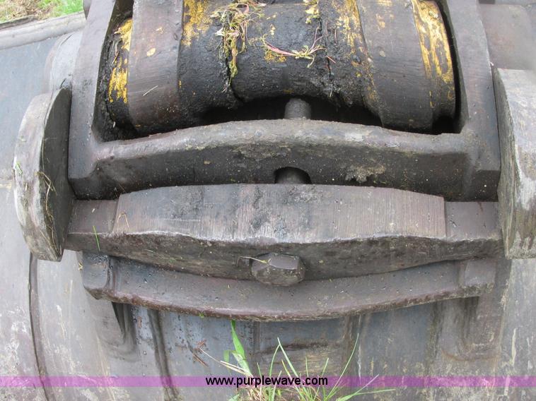 image for item A8687 1999 Komatsu PC150LC-6K excavator