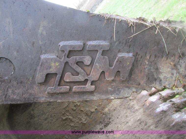 image for item A8687 1999 Komatsu PC150LC-6K excavator