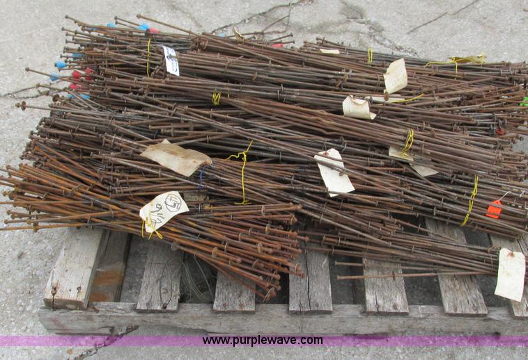 image for item AC9915 Approximately 811 assorted concrete form ties