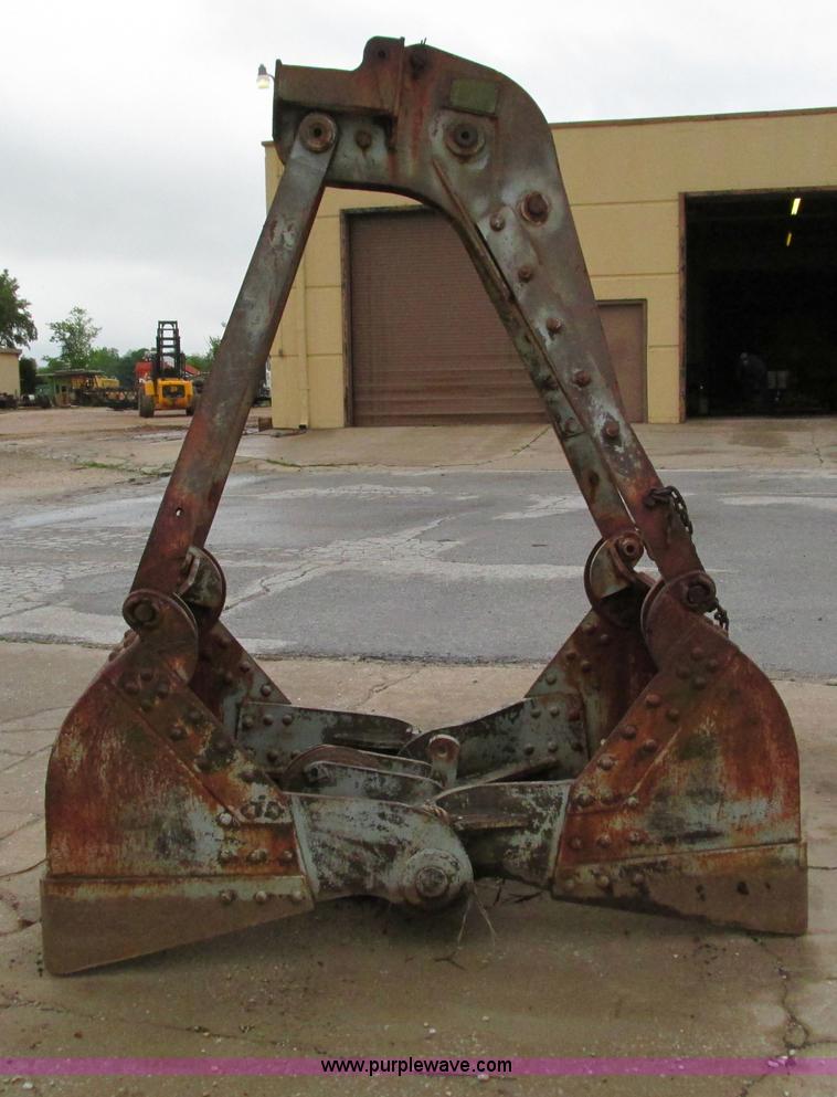 image for item AC9920 Erie clam bucket