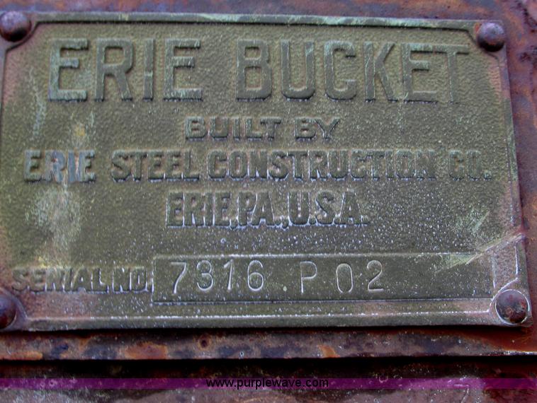 image for item AC9920 Erie clam bucket