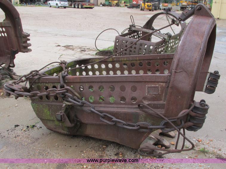 image for item AC9923 Drag bucket