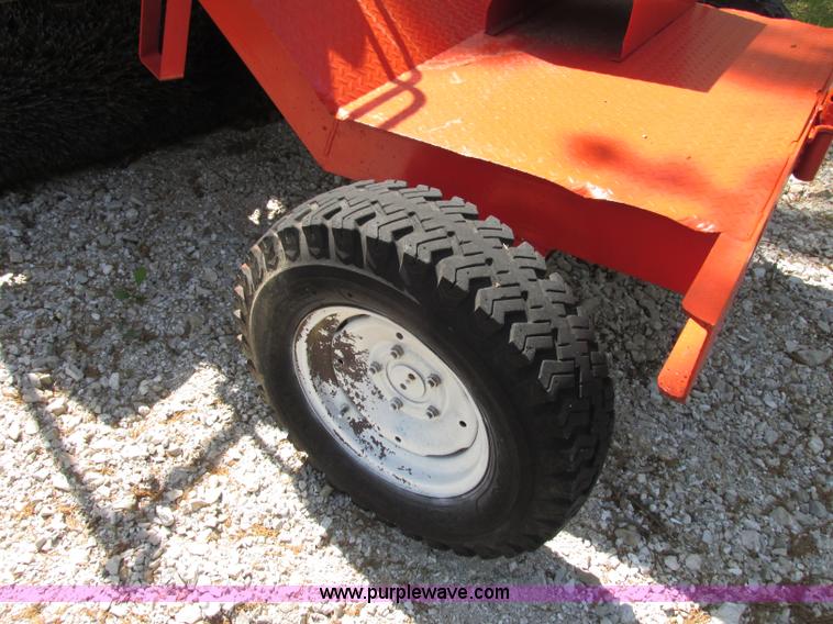 image for item D3972 Broce HS broom