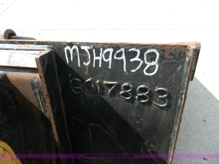 image for item D6104 2008 Caterpillar 226B skid steer