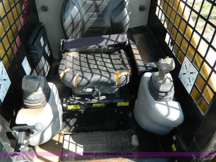 image for item D6104 2008 Caterpillar 226B skid steer