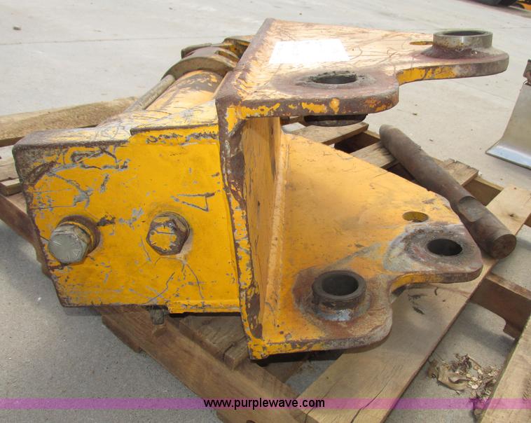 image for item F7386 Pneumatic backhoe hammer