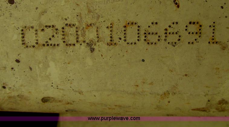 image for item F7387 2002 JLG 2646-E2 electric scissor lift