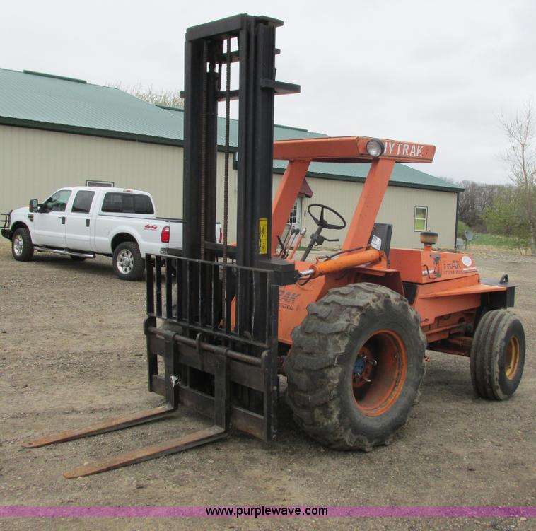 image for item G8760 Hytrak MCL642 forklift