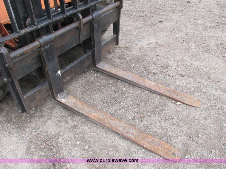 image for item G8760 Hytrak MCL642 forklift