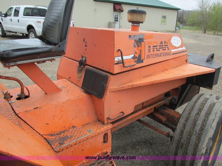 image for item G8760 Hytrak MCL642 forklift