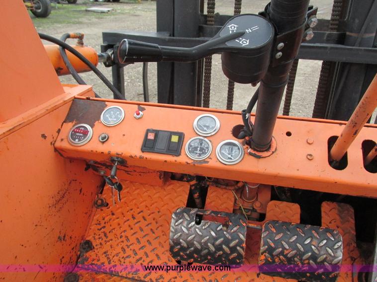 image for item G8760 Hytrak MCL642 forklift