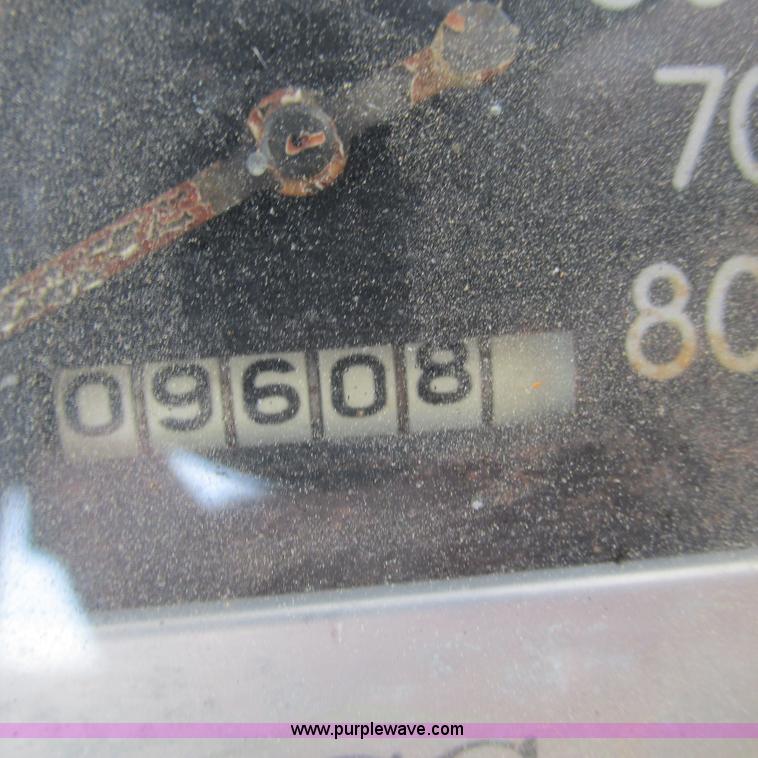 image for item G9302 1968 American Crane 1510 crane