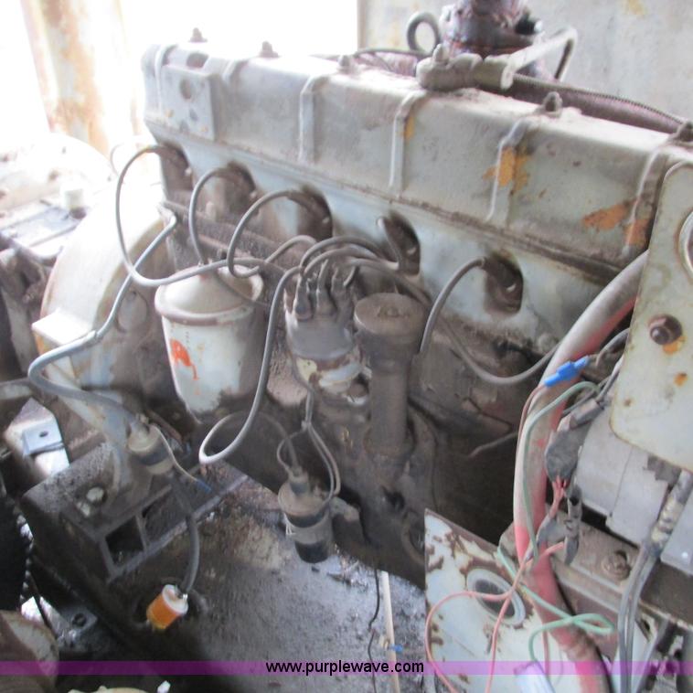 image for item G9302 1968 American Crane 1510 crane