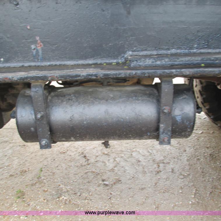 image for item G9302 1968 American Crane 1510 crane