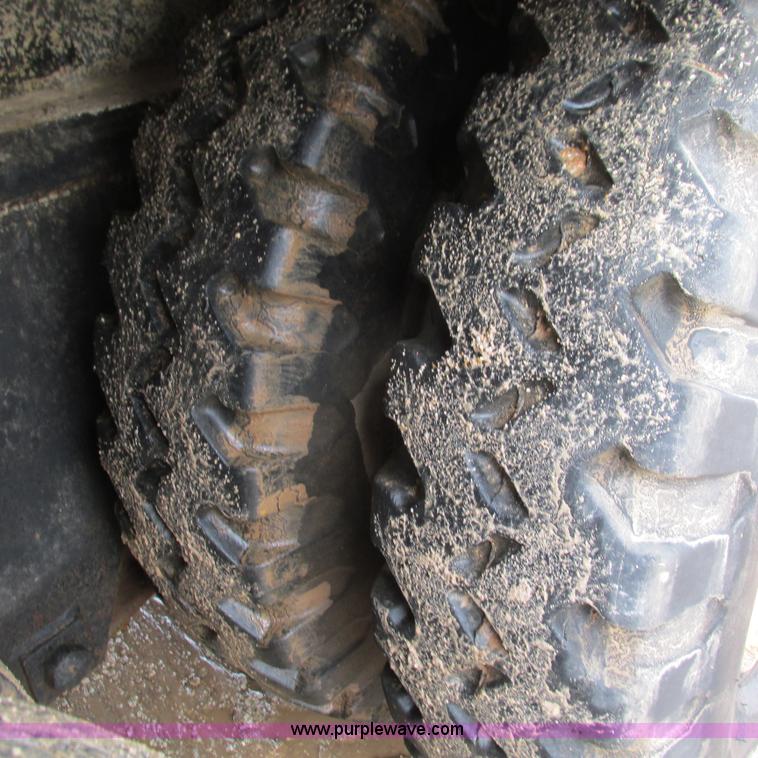 image for item G9302 1968 American Crane 1510 crane