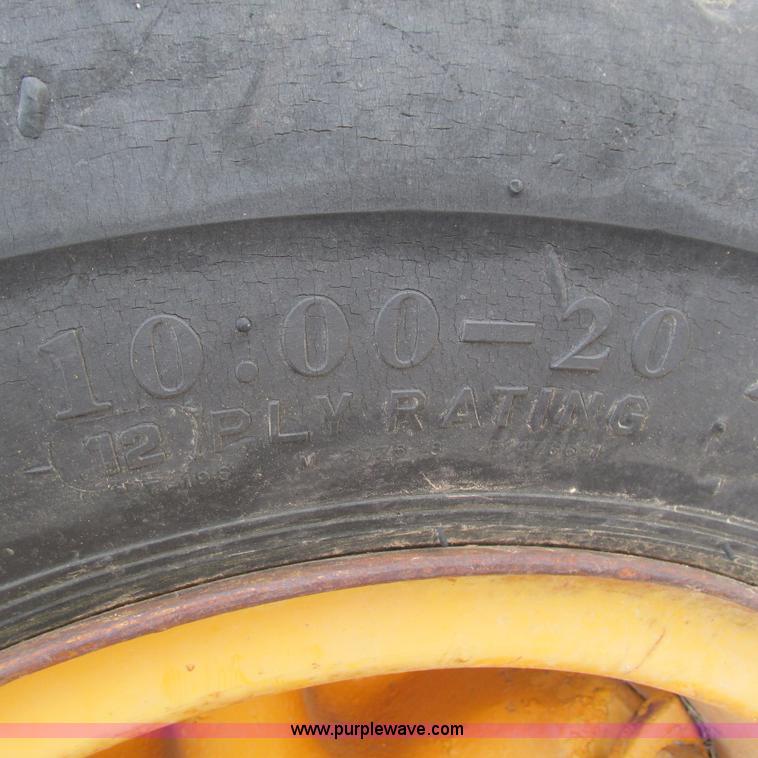 image for item G9302 1968 American Crane 1510 crane