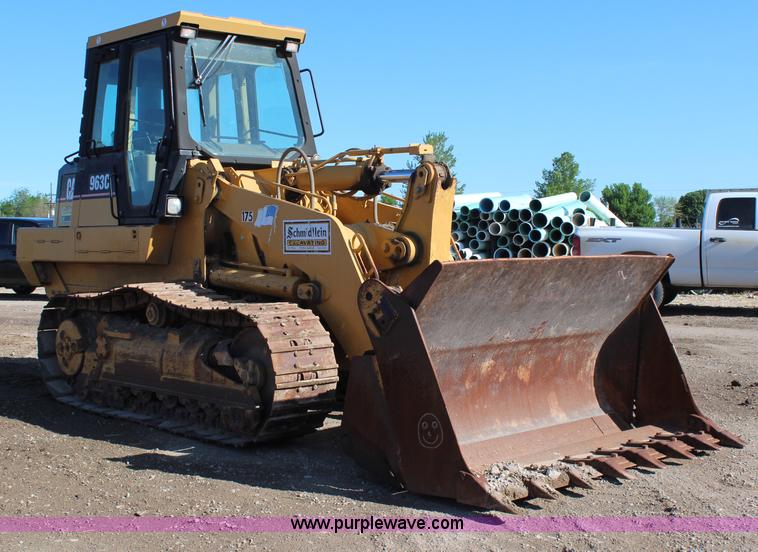 image for item H2679 2002 Caterpillar 963C track loader