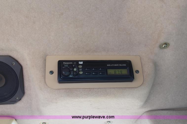 image for item H2679 2002 Caterpillar 963C track loader