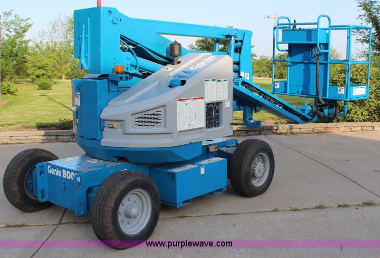 image for item H2699 1993 Genie Z45/22 boom lift