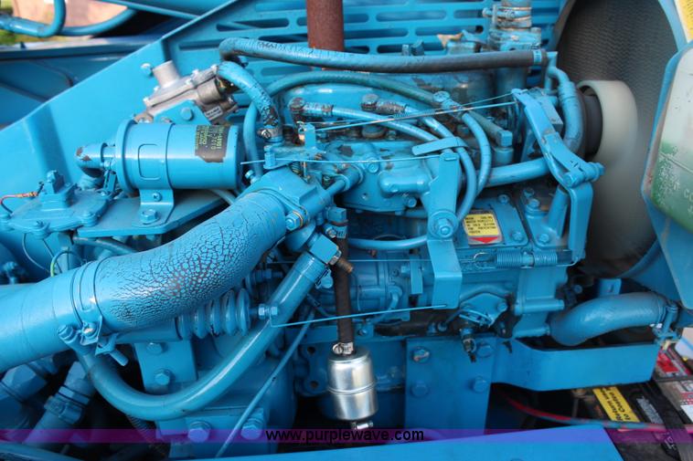 image for item H2699 1993 Genie Z45/22 boom lift