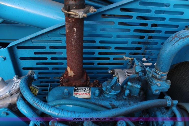 image for item H2699 1993 Genie Z45/22 boom lift