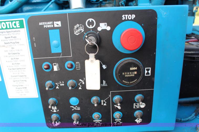 image for item H2699 1993 Genie Z45/22 boom lift