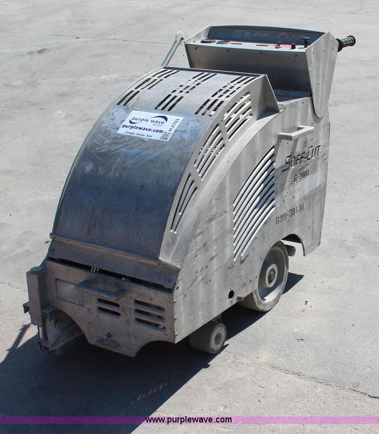 image for item H2703 Soff Cut G2000 concrete saw