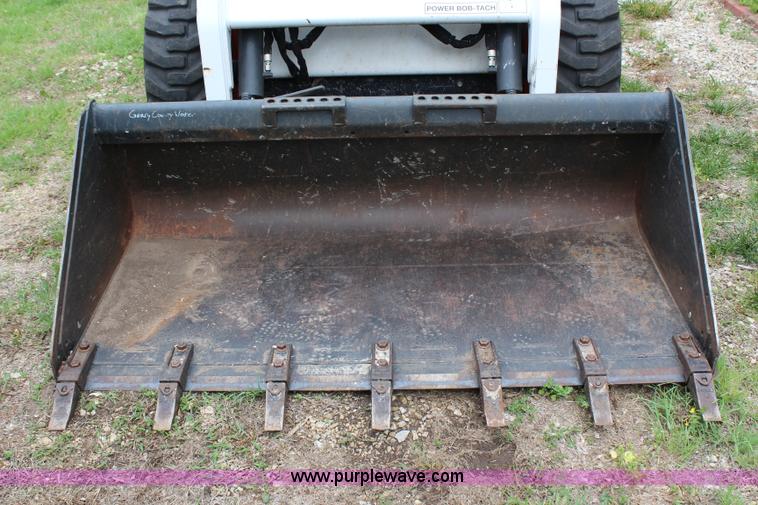 image for item H2711 2008 Bobcat S185 skid steer